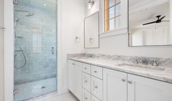 1016 NW A St, Bentonville, AR 72712