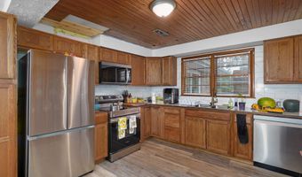 1315 E Church St, Aurora, MO 65605