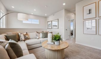 22579 E 47th Dr, Aurora, CO 80019