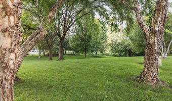 8475 Corcoran Path 9, Inver Grove Heights, MN 55076