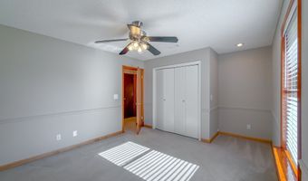 112 River Oaks Dr, Bainbridge, GA 39819