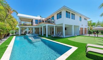 256 GLADIOLUS St, Anna Maria, FL 34216