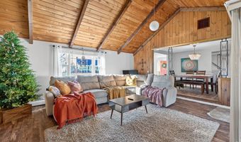 12 Fairview Hts, Cromwell, CT 06416