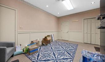 121 NW Russell Rd, Abingdon, VA 24210