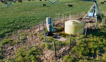 885 Th Rd, Bassett, NE 68714