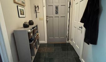 6598 Jeff Ln, Athens, OH 45701