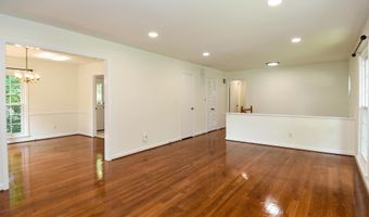 7513 SEBAGO Rd, Bethesda, MD 20817