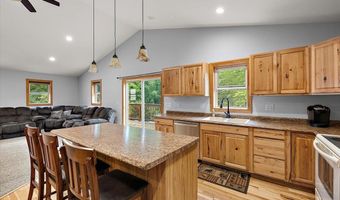 6182 High, Algonac, MI 48001