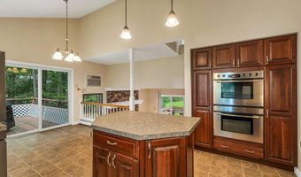 159 Woodland Rd, Hampton, NH 03842