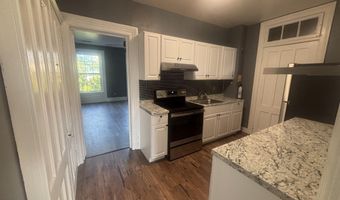 17 Ash Grove Pl 4, Albany, NY 12202