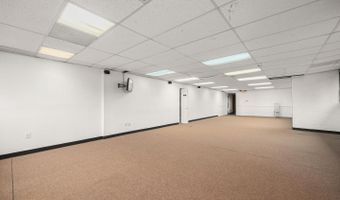 4200 DANIELS Ave, Annandale, VA 22003