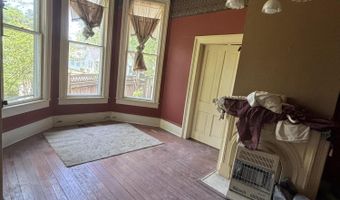 211 S Hickory St, Aberdeen, MS 39730