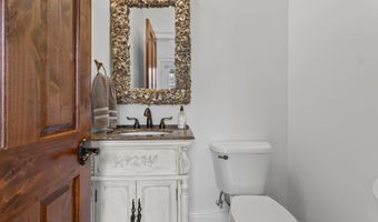 1016 Beach Blvd, Biloxi, MS 39530