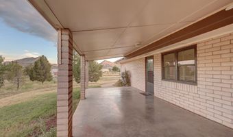 105 Canyon Dr, Alpine, TX 79830
