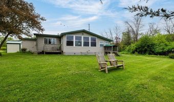 28 Hilltop Rd, Alburgh, VT 05440