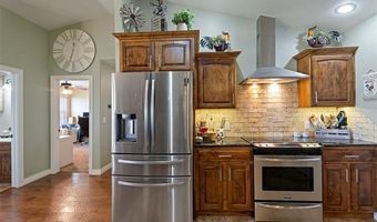 57455 E 230 Rd, Afton, OK 74331