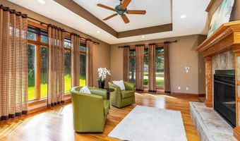 16978 Asbury, Asbury, IA 52002