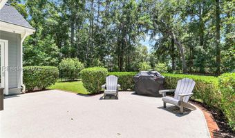 7 Greenwood Dr, Bluffton, SC 29910
