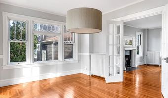 9 Linden Ave, East Providence, RI 02916