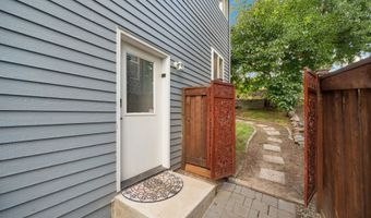 7766 SW BAYBERRY Dr, Beaverton, OR 97007