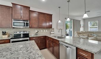 449 BAHAMA GRANDE Blvd, Apollo Beach, FL 33572