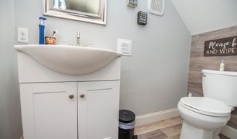 516 Abberly Ln, Boiling Springs, SC 29316