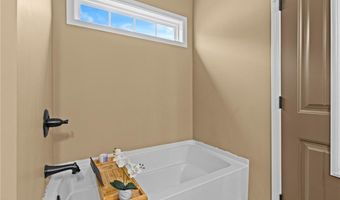 419 Highland Pointe Dr, Alto, GA 30510