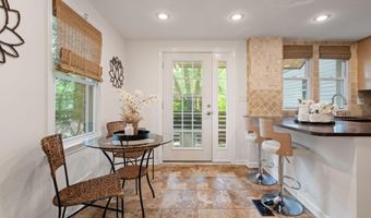 2713 ALBEMARLE Dr, Alexandria, VA 22303