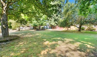 11514 SE WOOD Ave, Milwaukie, OR 97222