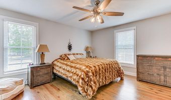 1749 Huntsman Dr, Aiken, SC 29803
