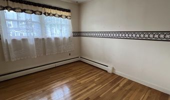 277 Pearl St, Bangor, ME 04401