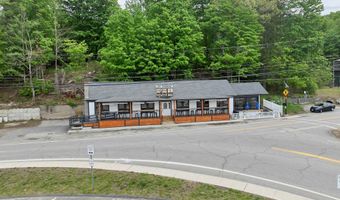 6 E Side Dr, Alton, NH 03810
