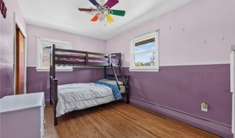 119 N Main St, Alburtis, PA 18011
