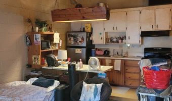 355 Kalanianaole Ave 103, Hilo, HI 96720