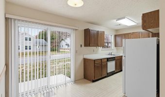 25 Willow Dr, Barnegat, NJ 08005