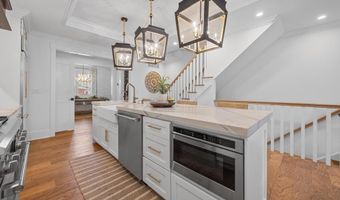 4724 CROSS St, Philadelphia, PA 19128