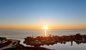 2517 State St, Carlsbad, CA 92008