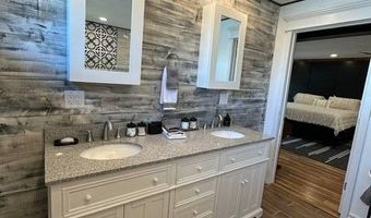 616 14th St, Alva, OK 73717