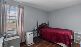 134 Holloway Rd, Ballwin, MO 63011