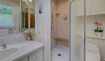 1420 Diplomat Dr, East Greenwich, RI 02818