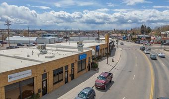 1013 E LINCOLNWAY, Cheyenne, WY 82001