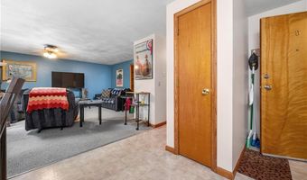 2 Angle St 5, Lincoln, RI 02838