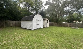 150 Davis St, Blackville, SC 29817