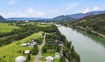 241 N River Lake Dr, Clark Fork, ID 83811