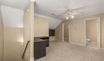 124 Westchester Dr, Macon, GA 31210