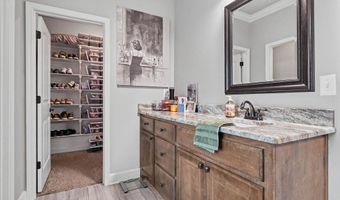 370 Reuben Dr, Alexander, AR 72002