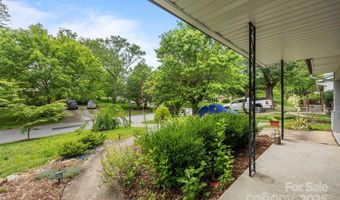 20 Summit Dr, Arden, NC 28704