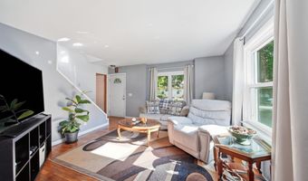 2095 Harold St, Adrian, MI 49221