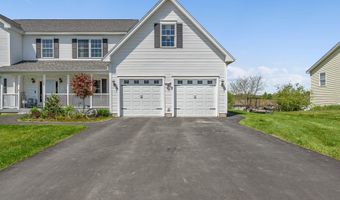 40 Hillview Dr, Bangor, ME 04401