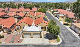 11635 W Locust Ln, Apple Valley, CA 92308